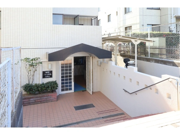 ニックアーバンハイム北寺尾