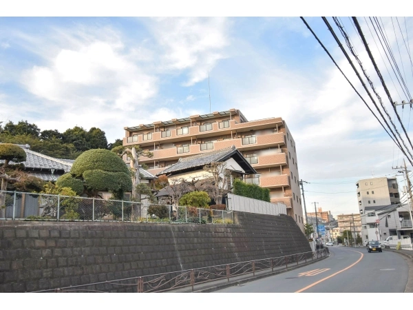 リベレンス・ドゥくぬぎ坂