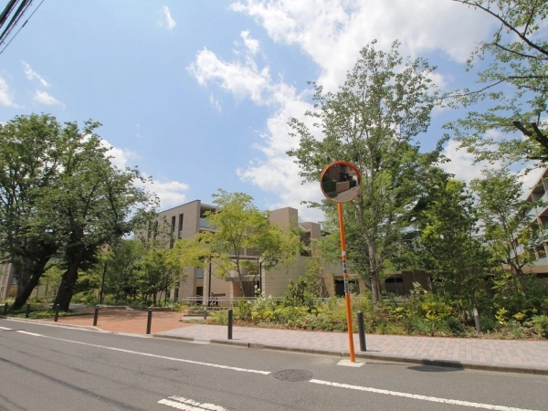 ブランズシティ世田谷中町