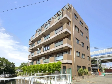サングレイス本牧元町