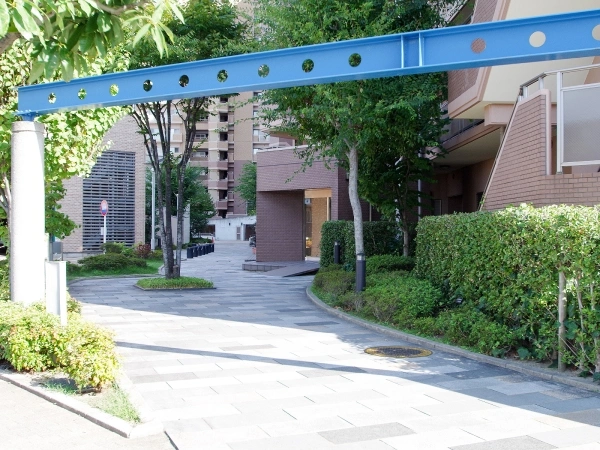 ユニハイム園田