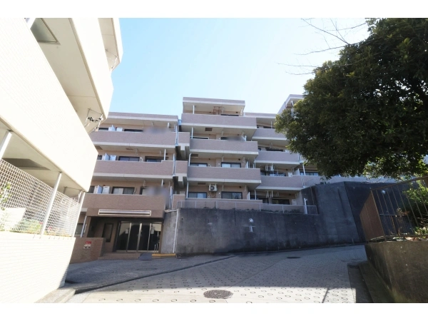 エクレール弘明寺