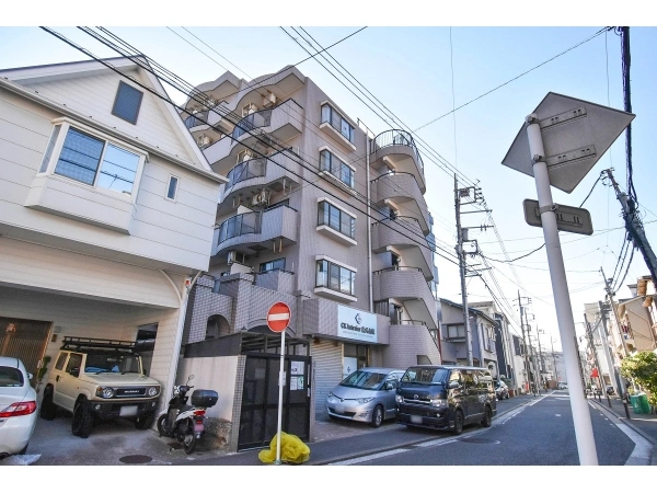 横浜阪東橋ガーデンハウス