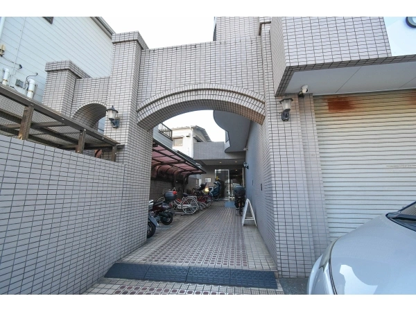 横浜阪東橋ガーデンハウス