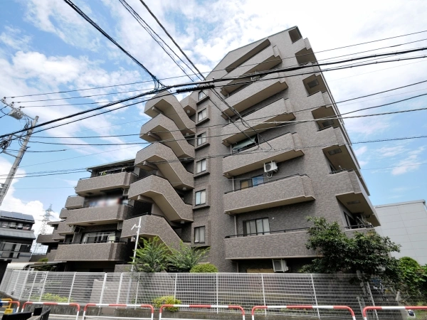 ドラゴンマンション西高島平　壱番館