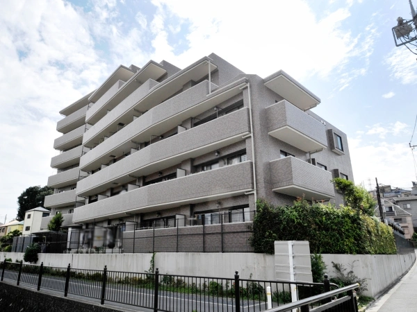 日神パレステージ和光