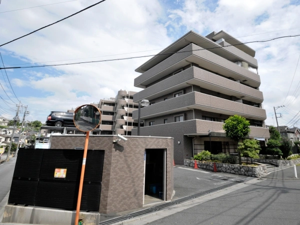 日神パレステージ和光