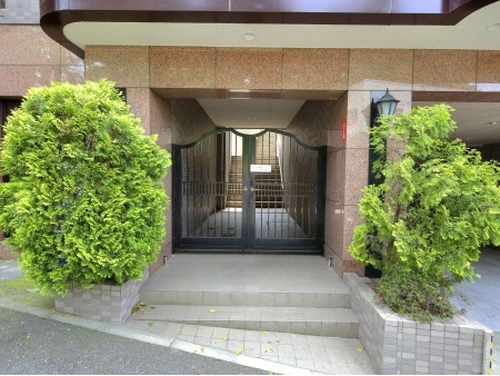 セレナハイム野毛山公園