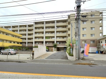 センチュリー横浜港南