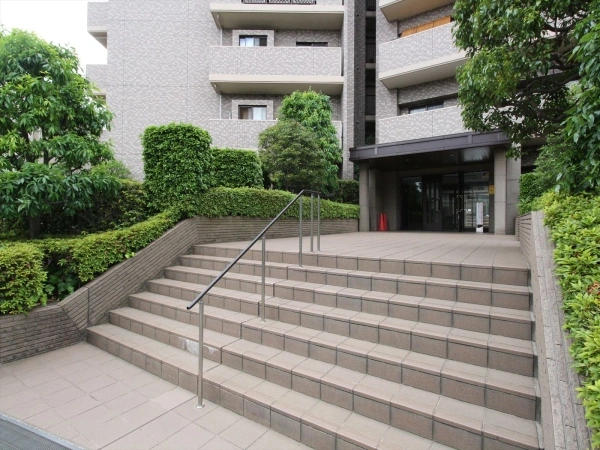 ソフィア所沢・輝きの邸園