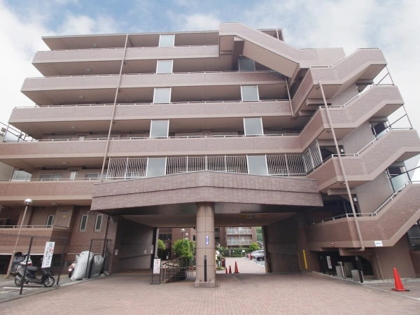 ルイシャトレ鶴ケ峰