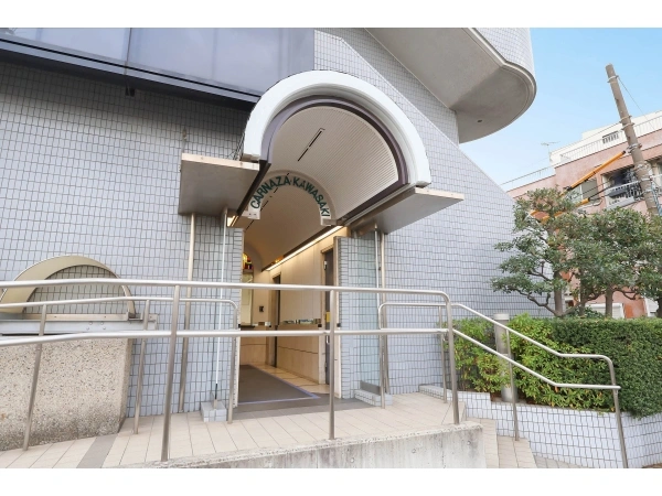 カルナーザ川崎