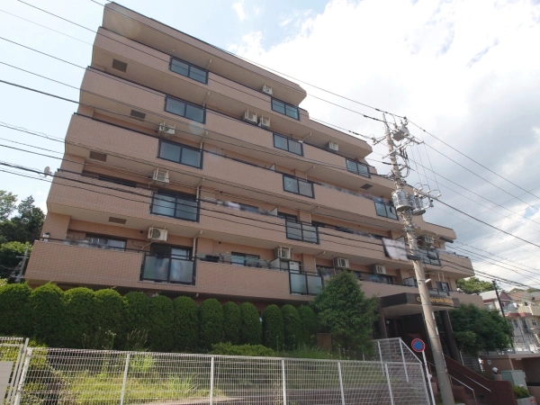クリオ霧が丘・壱番館