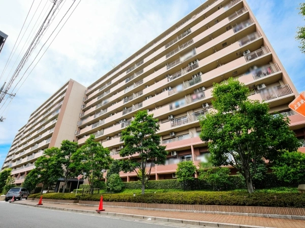 フォルスコートグランマークス