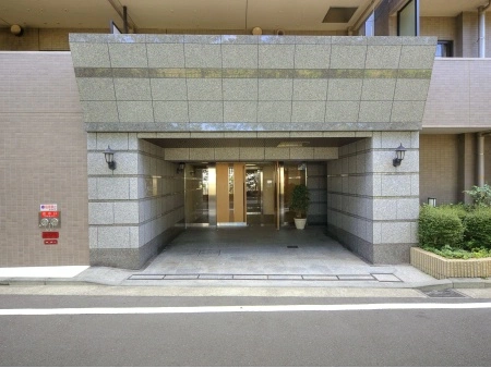 ナイスエスアリーナ弘明寺