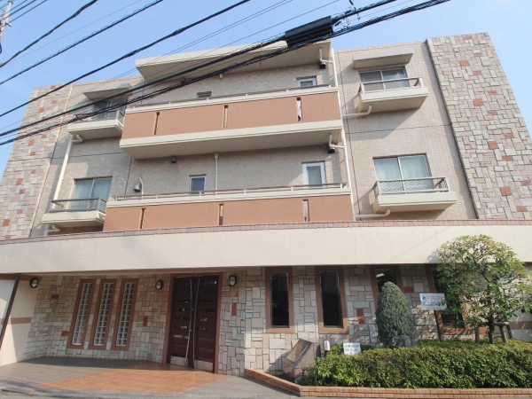 ネバーランド二俣川ガーデンテラス