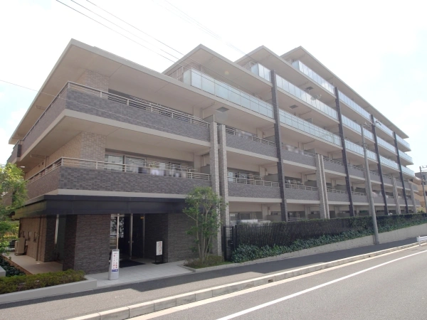 ゲートガーデンズ東松戸　アリーナテラス