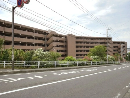 ファミールヒルズ戸塚
