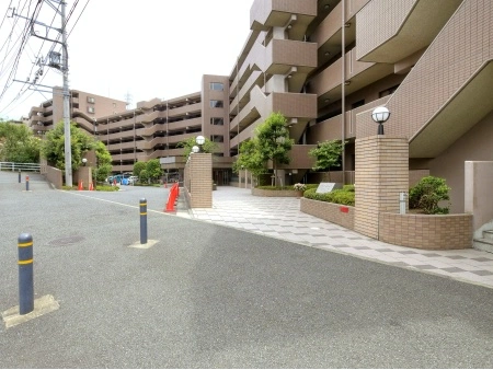 ファミールヒルズ戸塚