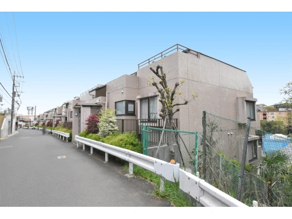 ライオンズヒルズ梶ヶ谷
