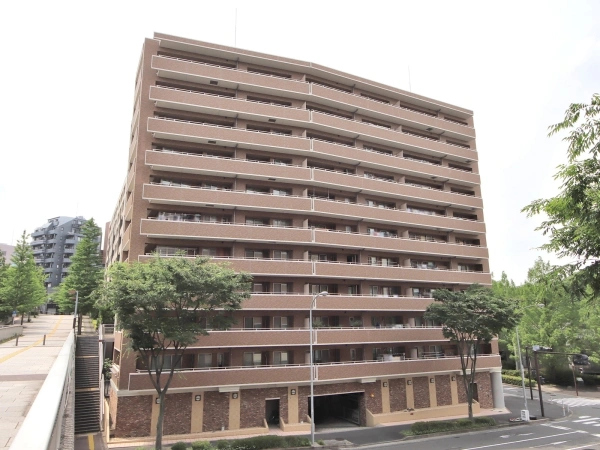 プラハ横浜センター南ステーションガーデン