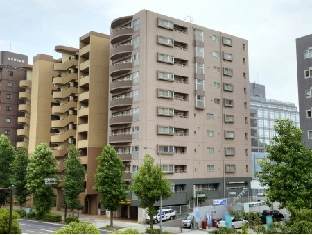 プラハ新横浜
