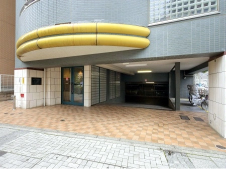 プラハ新横浜