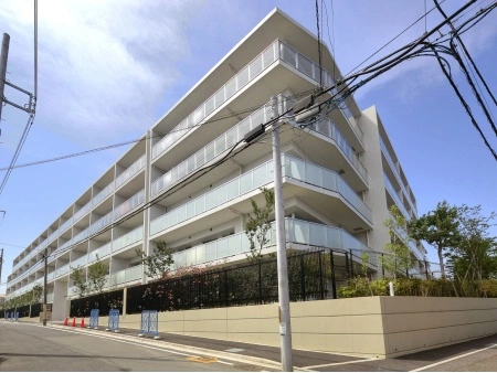 プレサンスロジェ横浜天王町