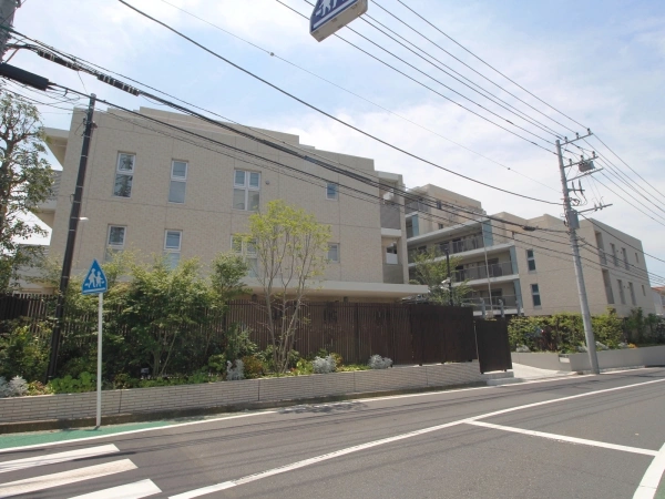 クリオ横濱三ツ沢