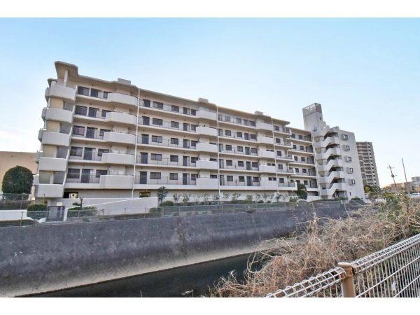 バルール町田
