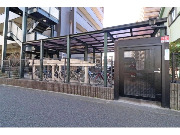 ロアーブルガーデン町田