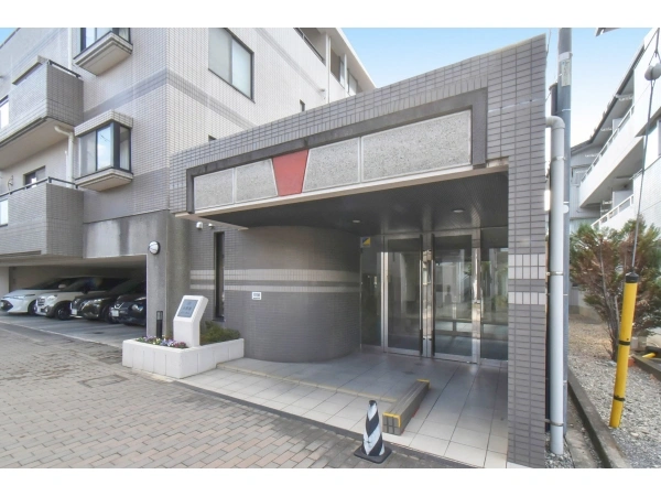 小田急コアロード相模台