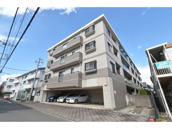 小田急コアロード相模台