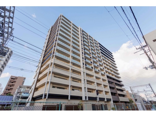 ワコーレ塚口駅前ファーストエンブレム