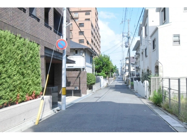 ワコーレザ岡本