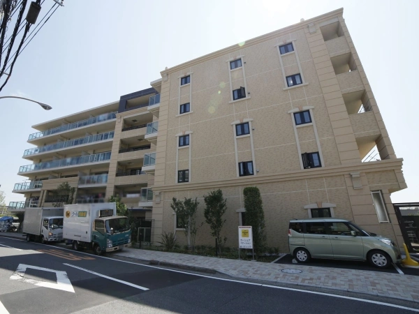 戸塚ブロッサムテラス