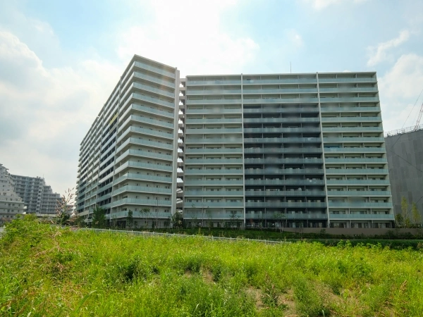 ウエリス浦和美園サウステラス