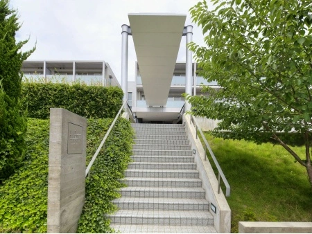 リステージ青葉台