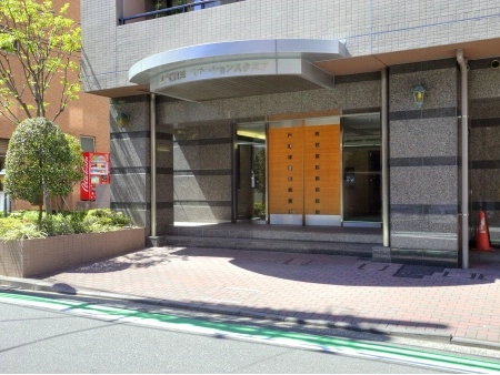 リブゼ横浜ステーションスクエア
