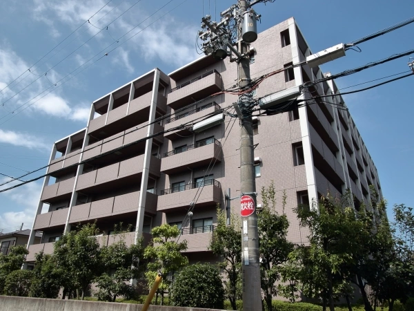 コスモ西宮ロイヤルフォルム