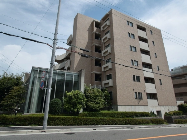 ファミールグラン苦楽園