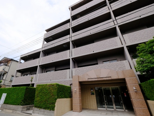 ファミール甲子園上鳴尾