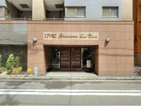 リブゼ横浜ルーアクララ