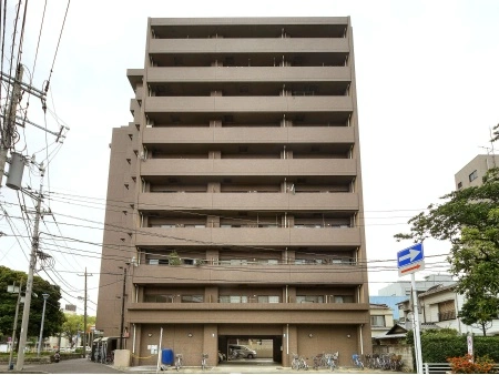 リブゼ鶴見市場