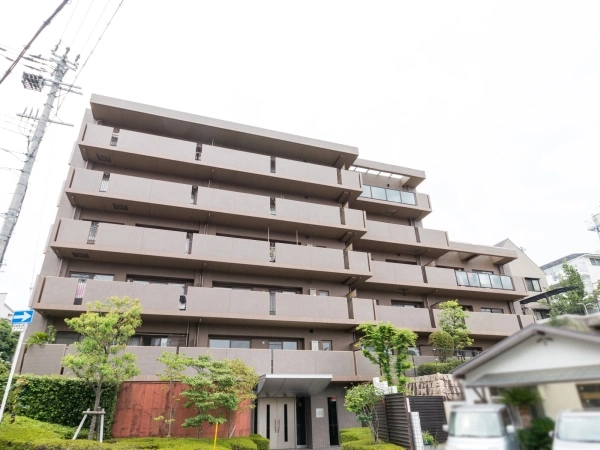 グランドメゾン吹田山手千里山一丁目