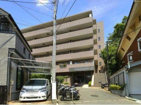 ルピナス西寺尾弐番館