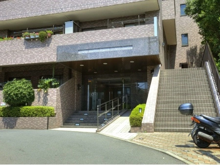 ルピナス西寺尾弐番館