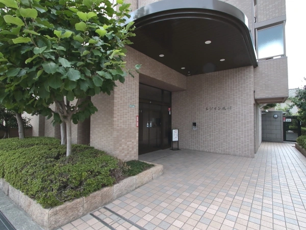 レジオン夙川