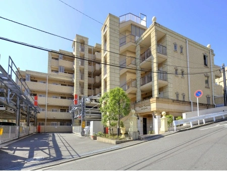 レイディアント上大岡