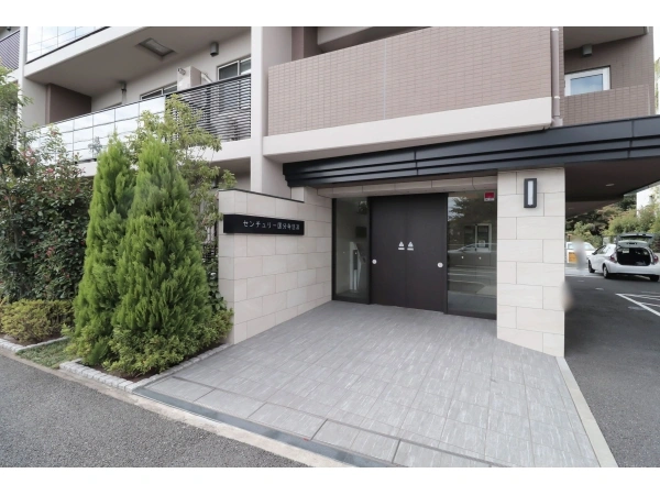 センチュリー国分寺　悠凛